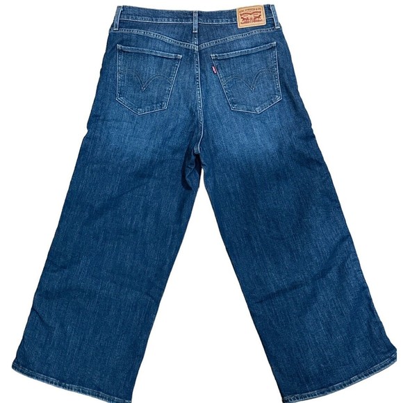 Levi's Women’s Mile High Cropped  Wide Leg Red‎ Side Stripe Sz 31 EUC - Picture 2 of 6